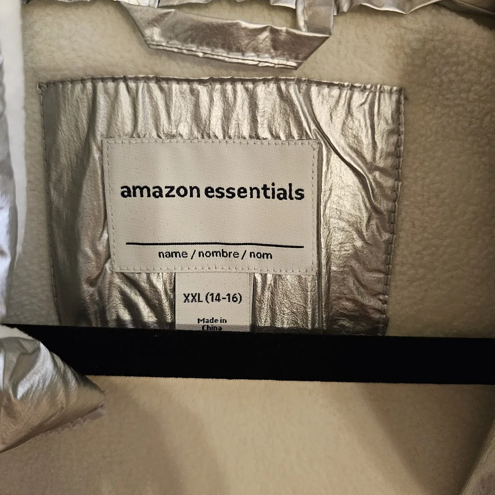 Amazon Essentials XXL Girls Silver Puffer Vest